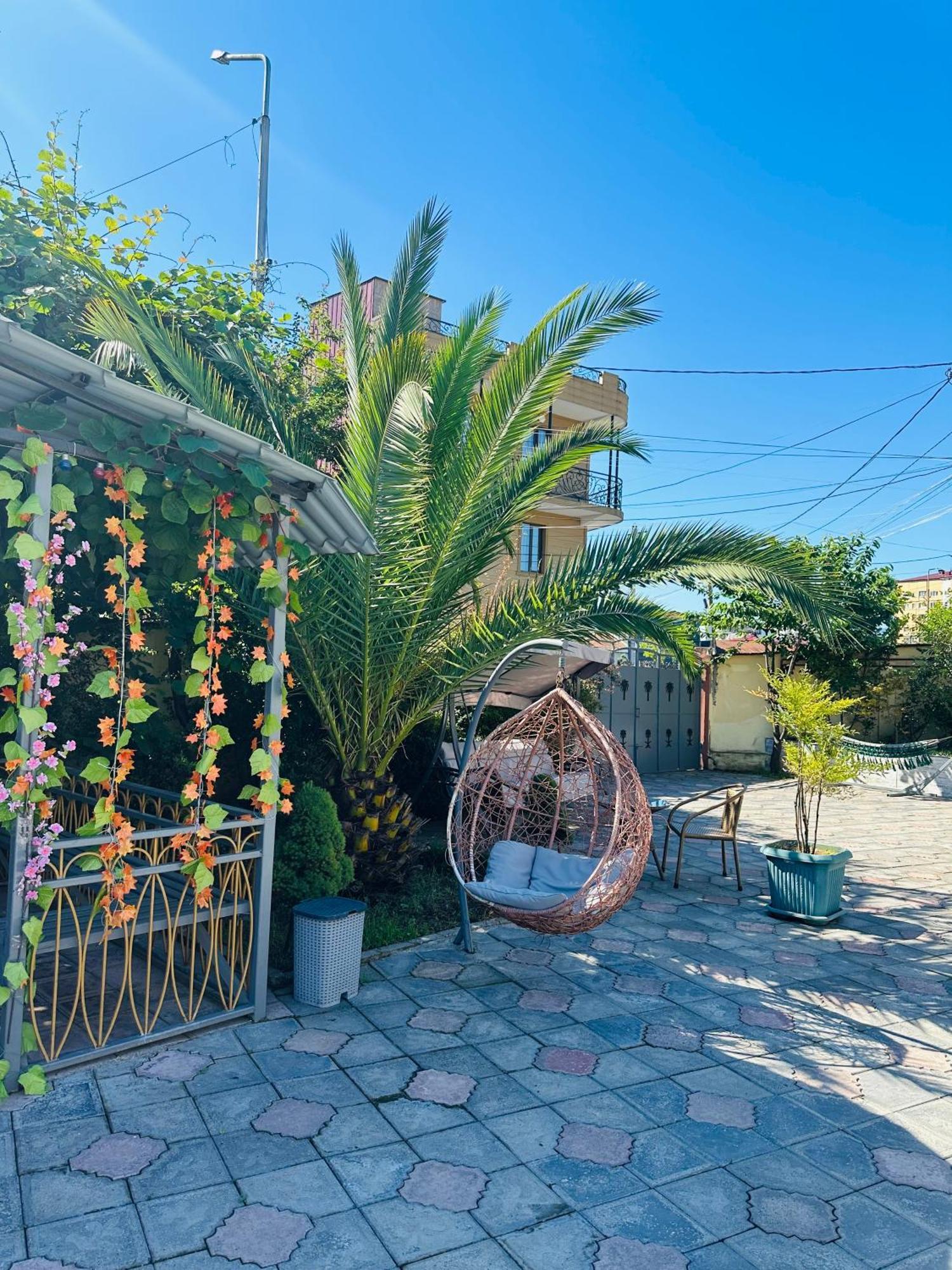 Hotel Buta Batumi Eksteriør bilde
