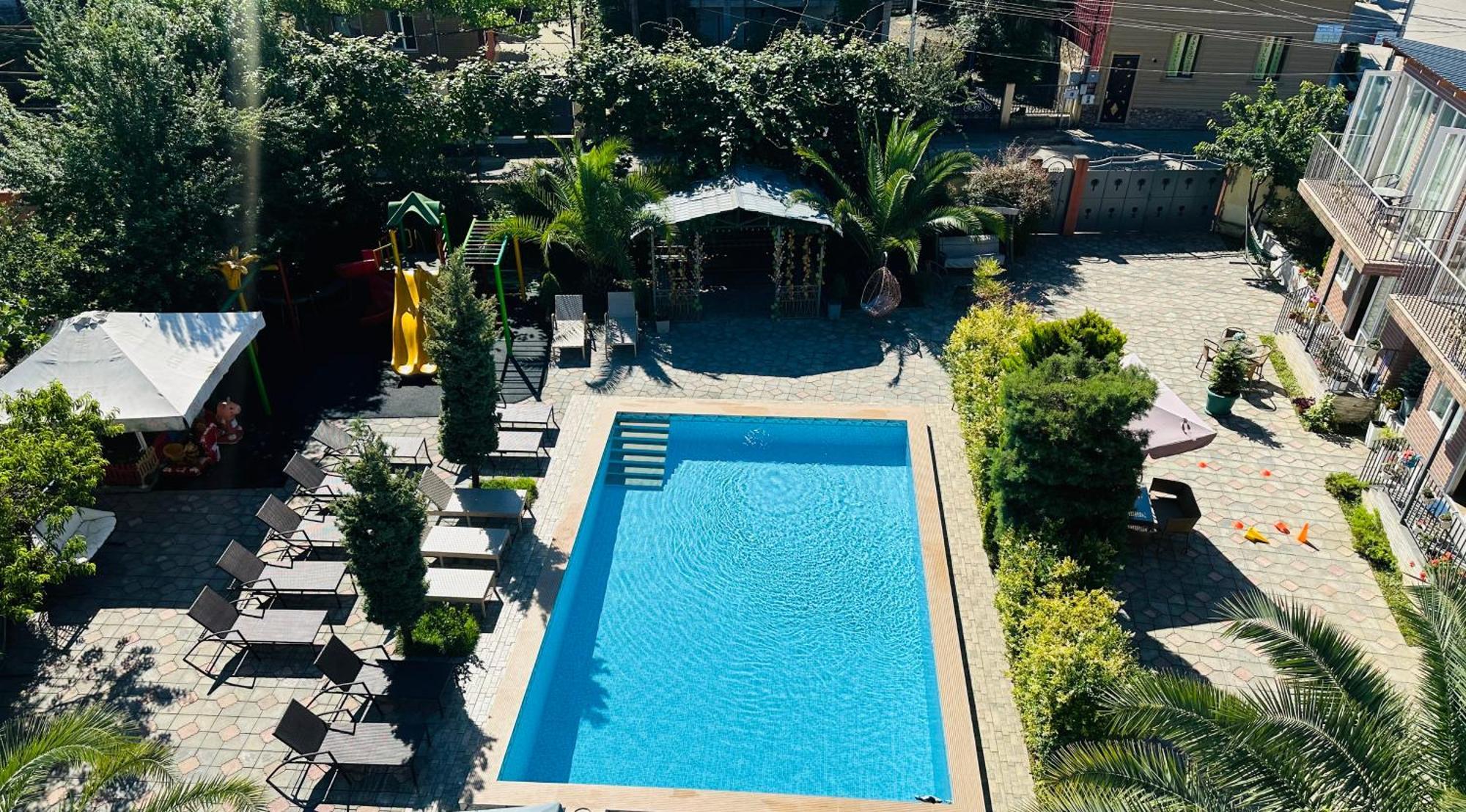 Hotel Buta Batumi Eksteriør bilde