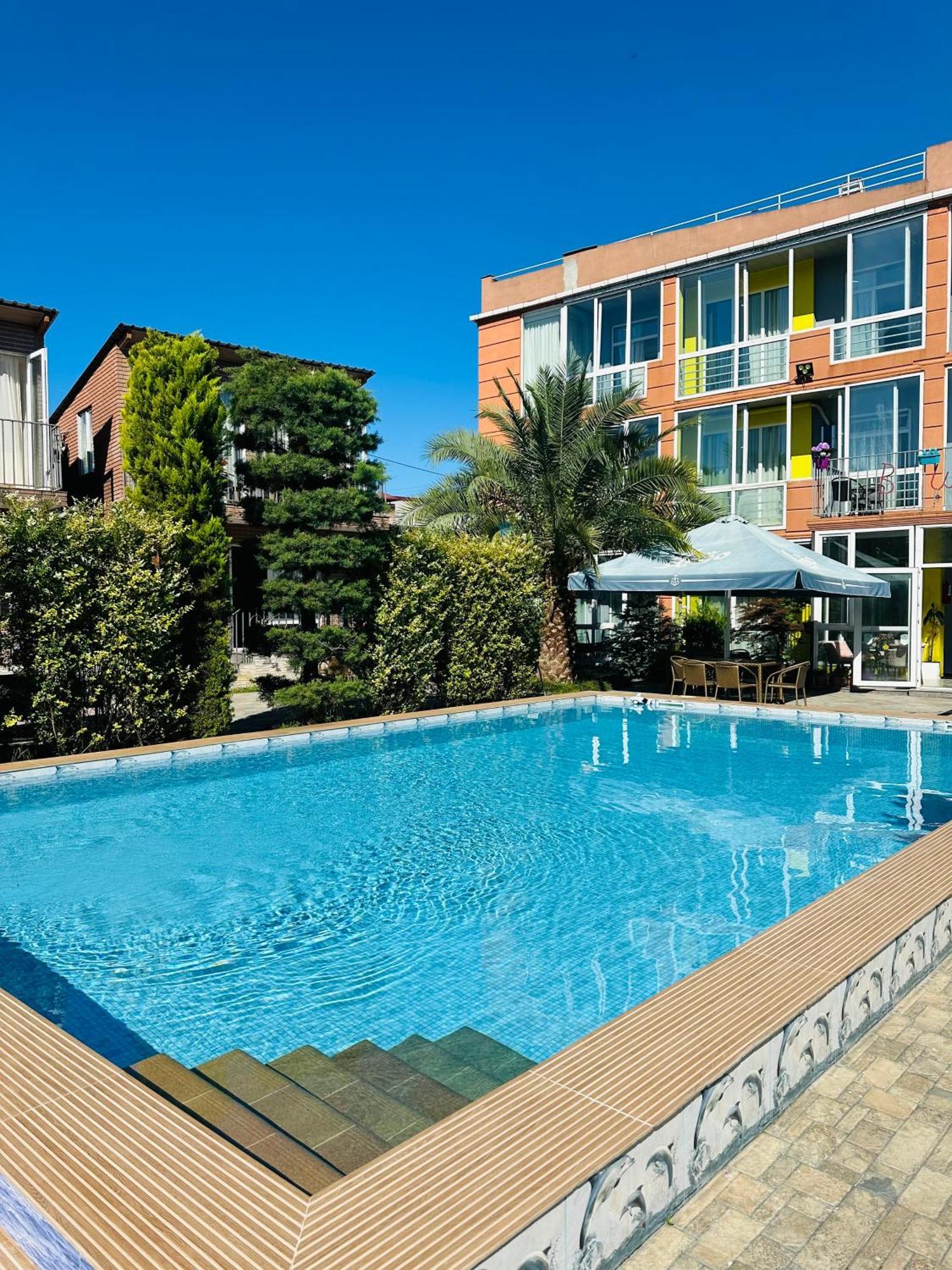 Hotel Buta Batumi Eksteriør bilde