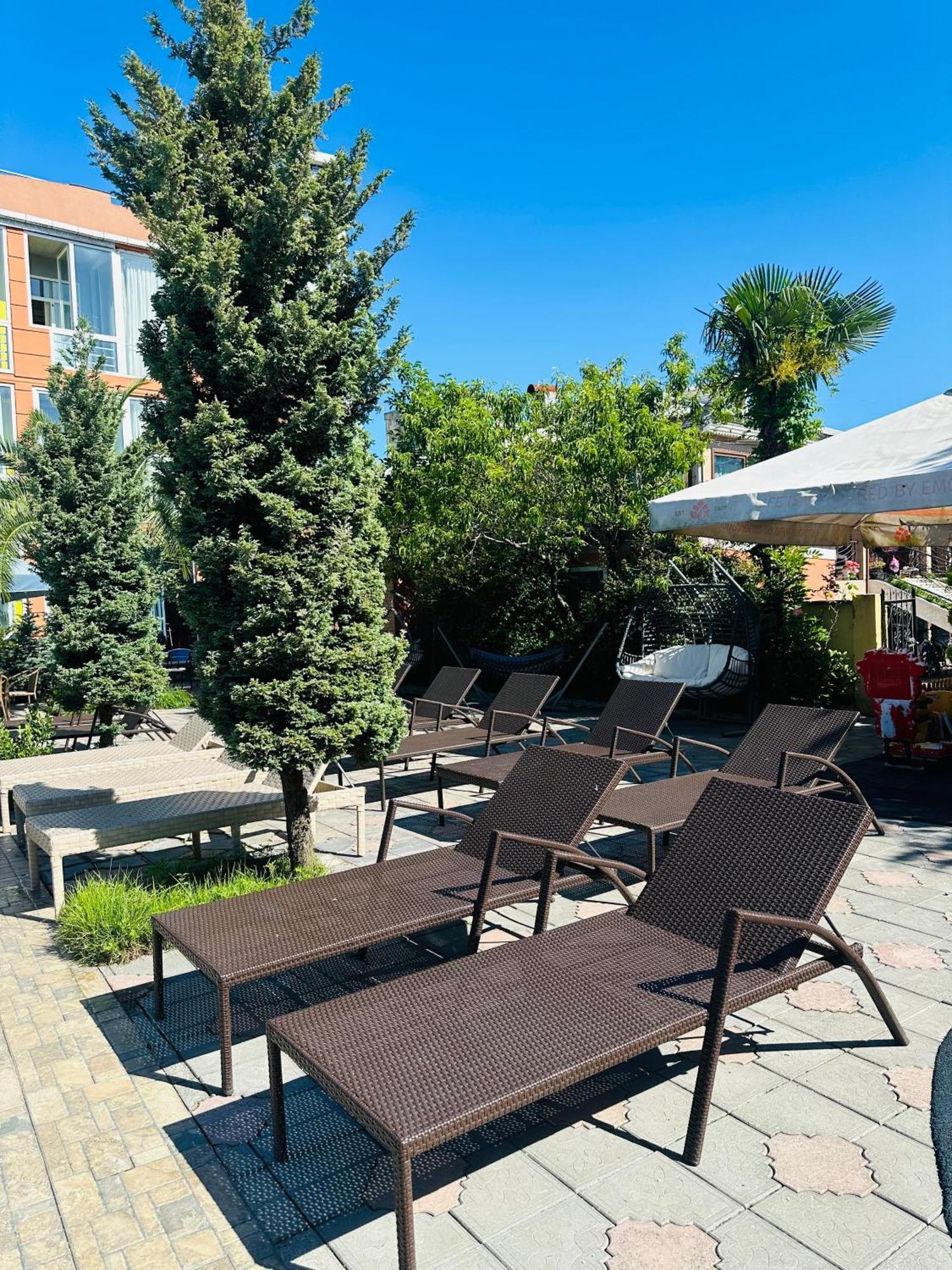 Hotel Buta Batumi Eksteriør bilde