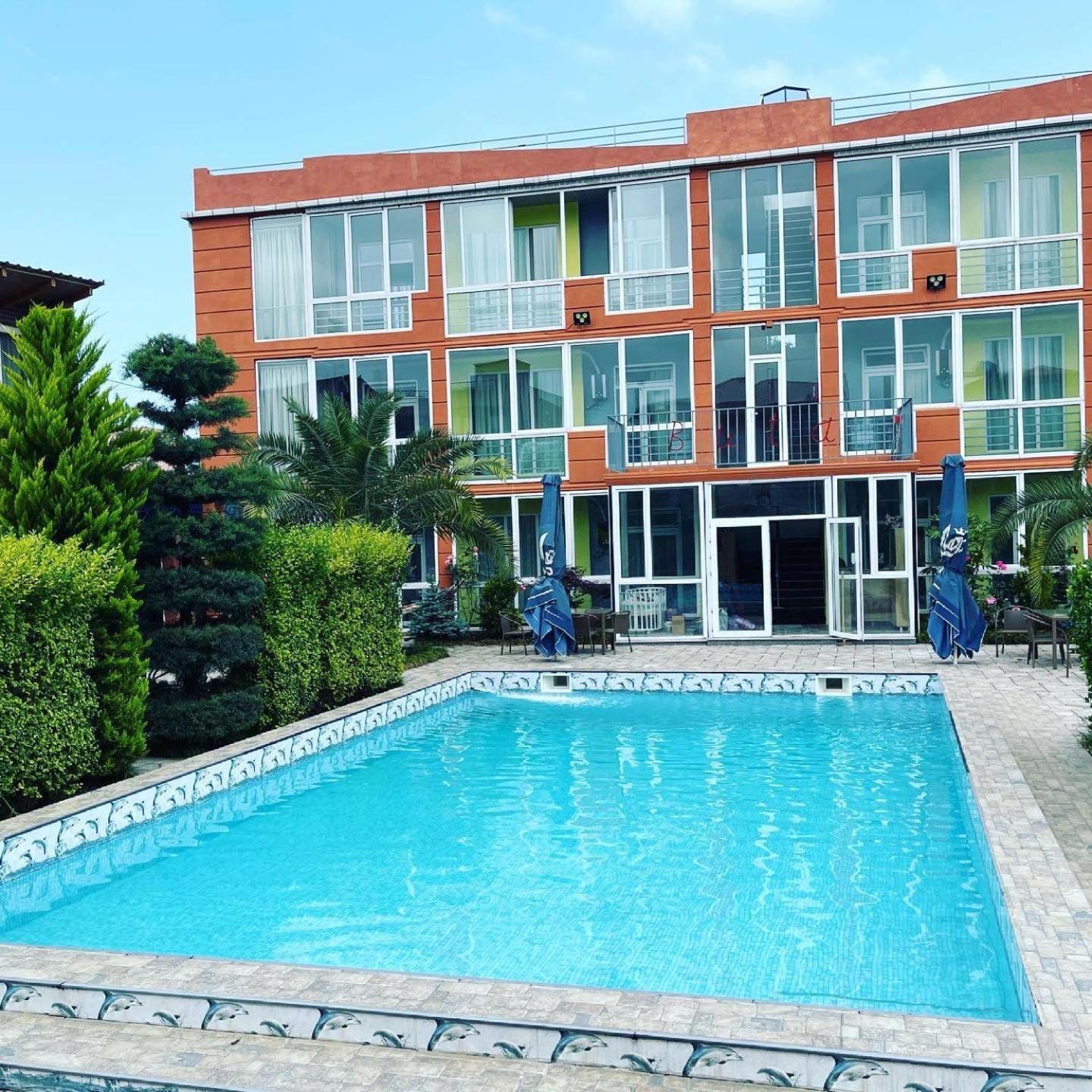 Hotel Buta Batumi Eksteriør bilde
