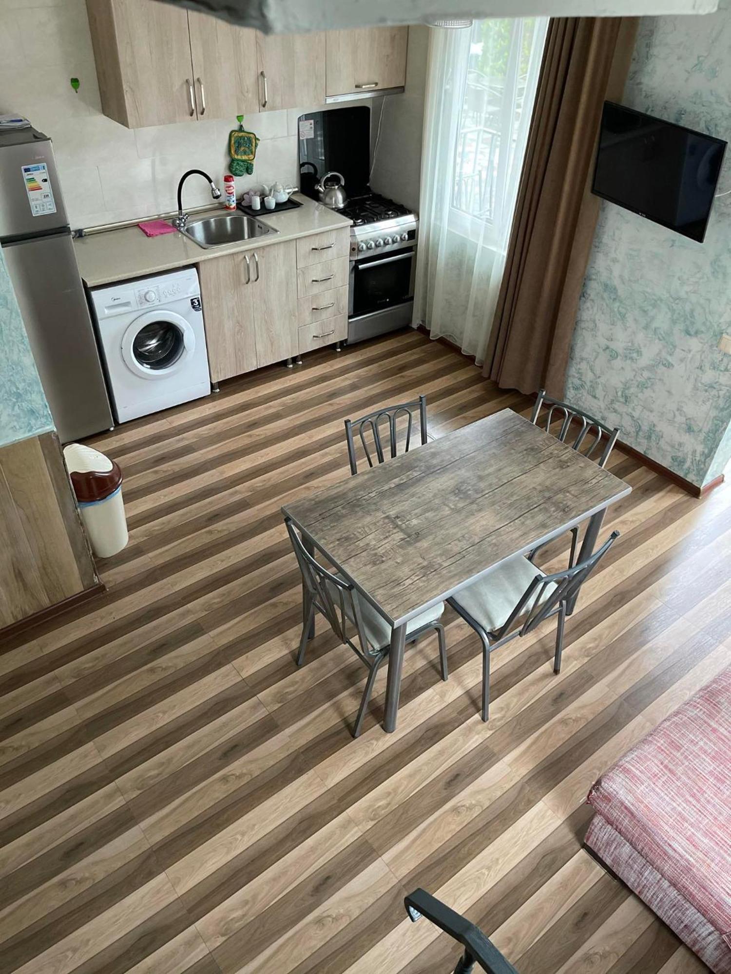 Hotel Buta Batumi Eksteriør bilde