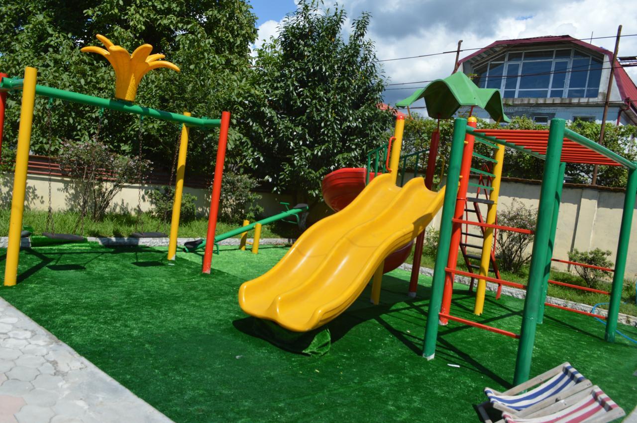 Hotel Buta Batumi Eksteriør bilde