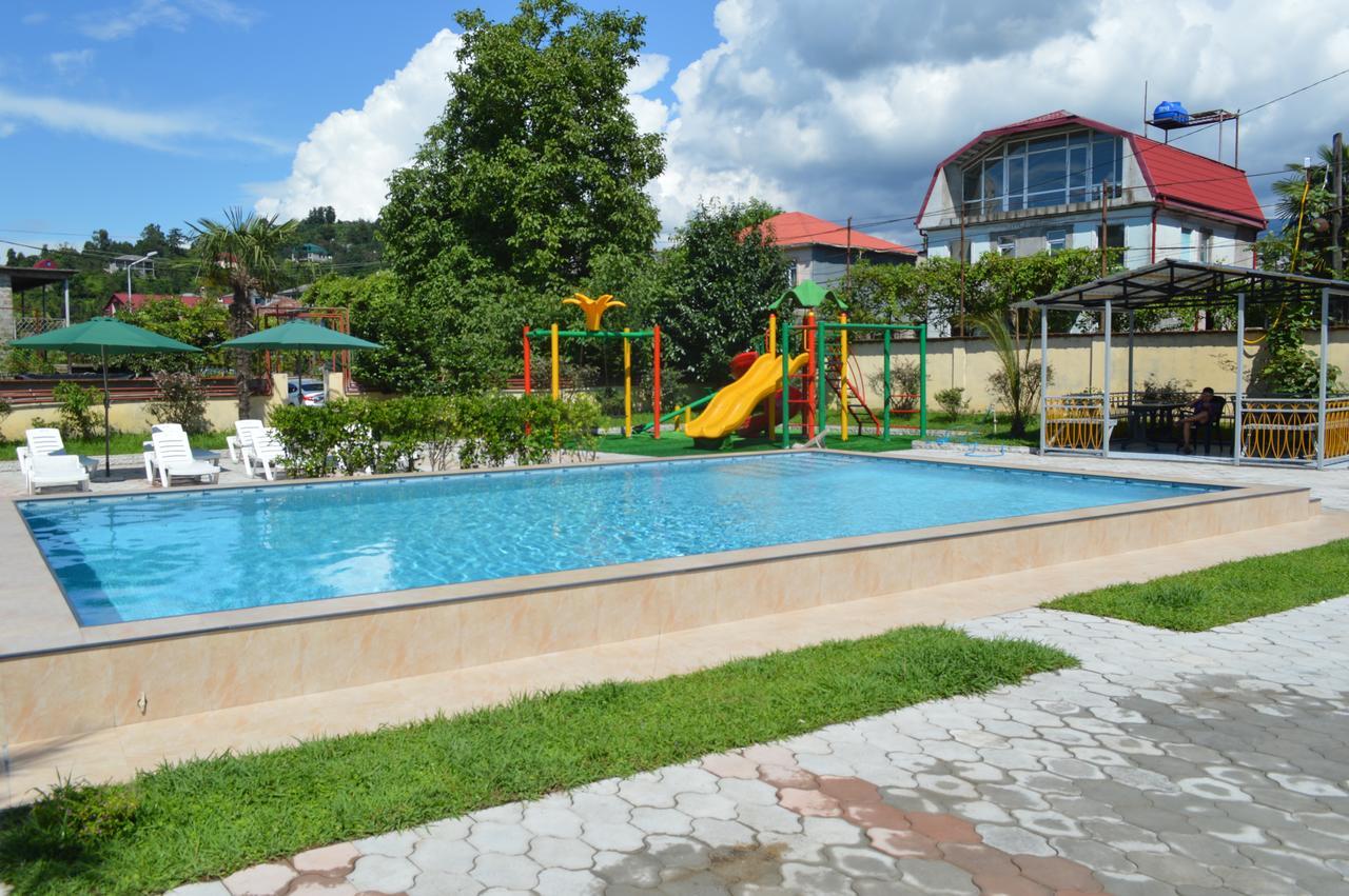Hotel Buta Batumi Eksteriør bilde