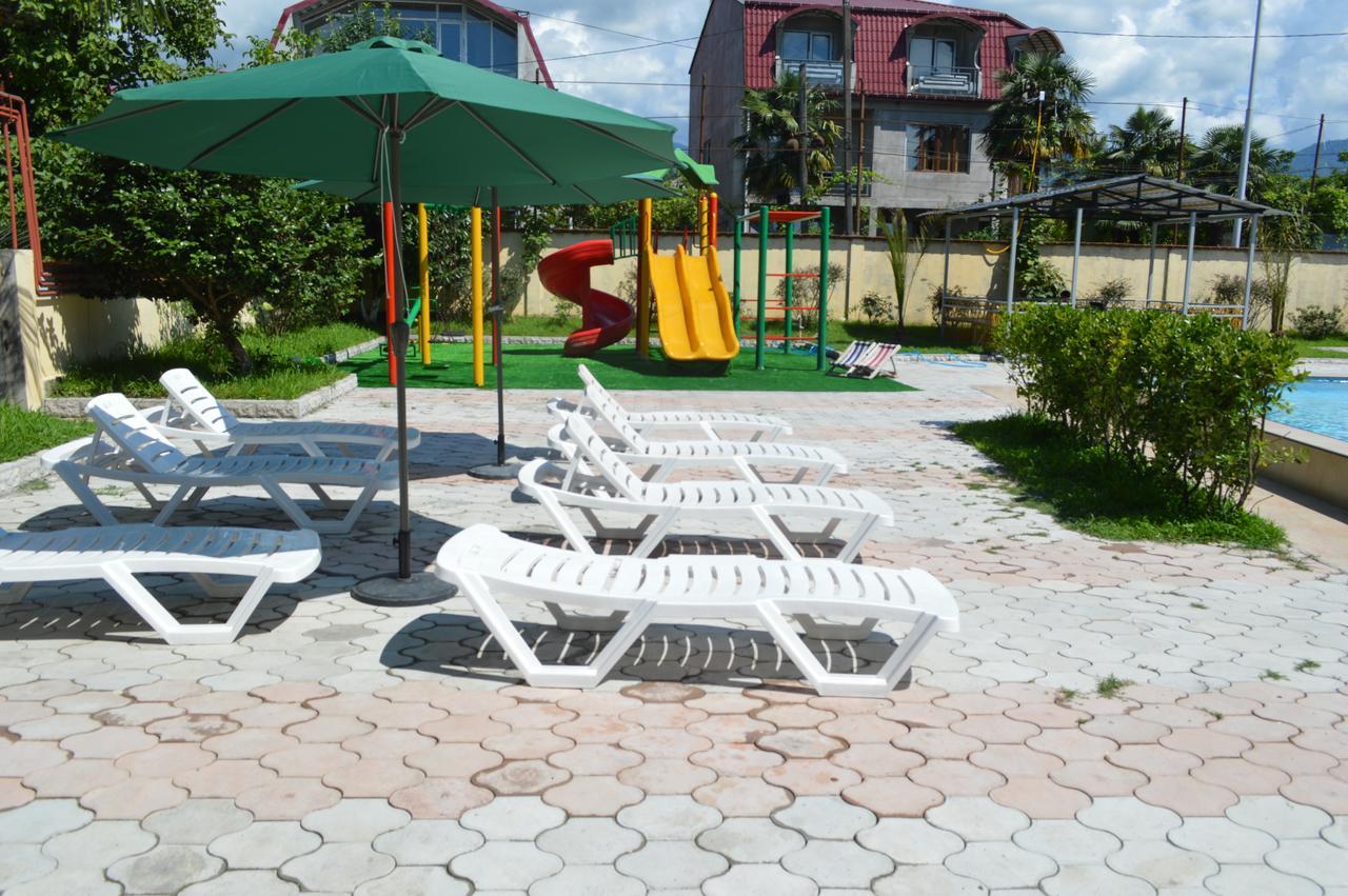 Hotel Buta Batumi Eksteriør bilde